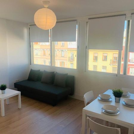 شقة Pisos Con Piscina Barrio Exclusivo-Wizinkcenter Alquiler Temporada مدريد المظهر الخارجي الصورة