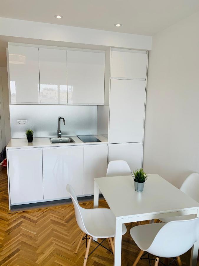 شقة Pisos Con Piscina Barrio Exclusivo-Wizinkcenter Alquiler Temporada مدريد المظهر الخارجي الصورة