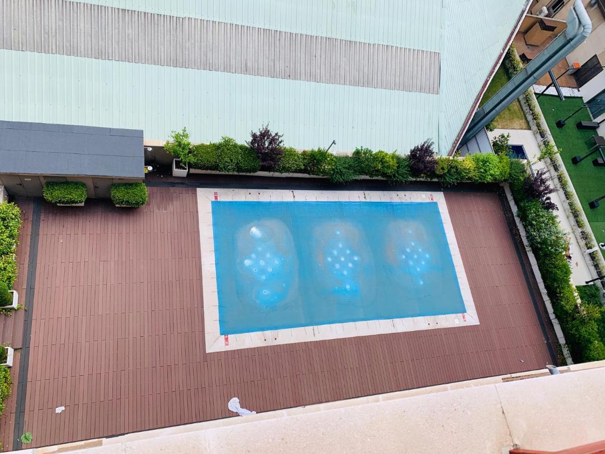 شقة Pisos Con Piscina Barrio Exclusivo-Wizinkcenter Alquiler Temporada مدريد المظهر الخارجي الصورة