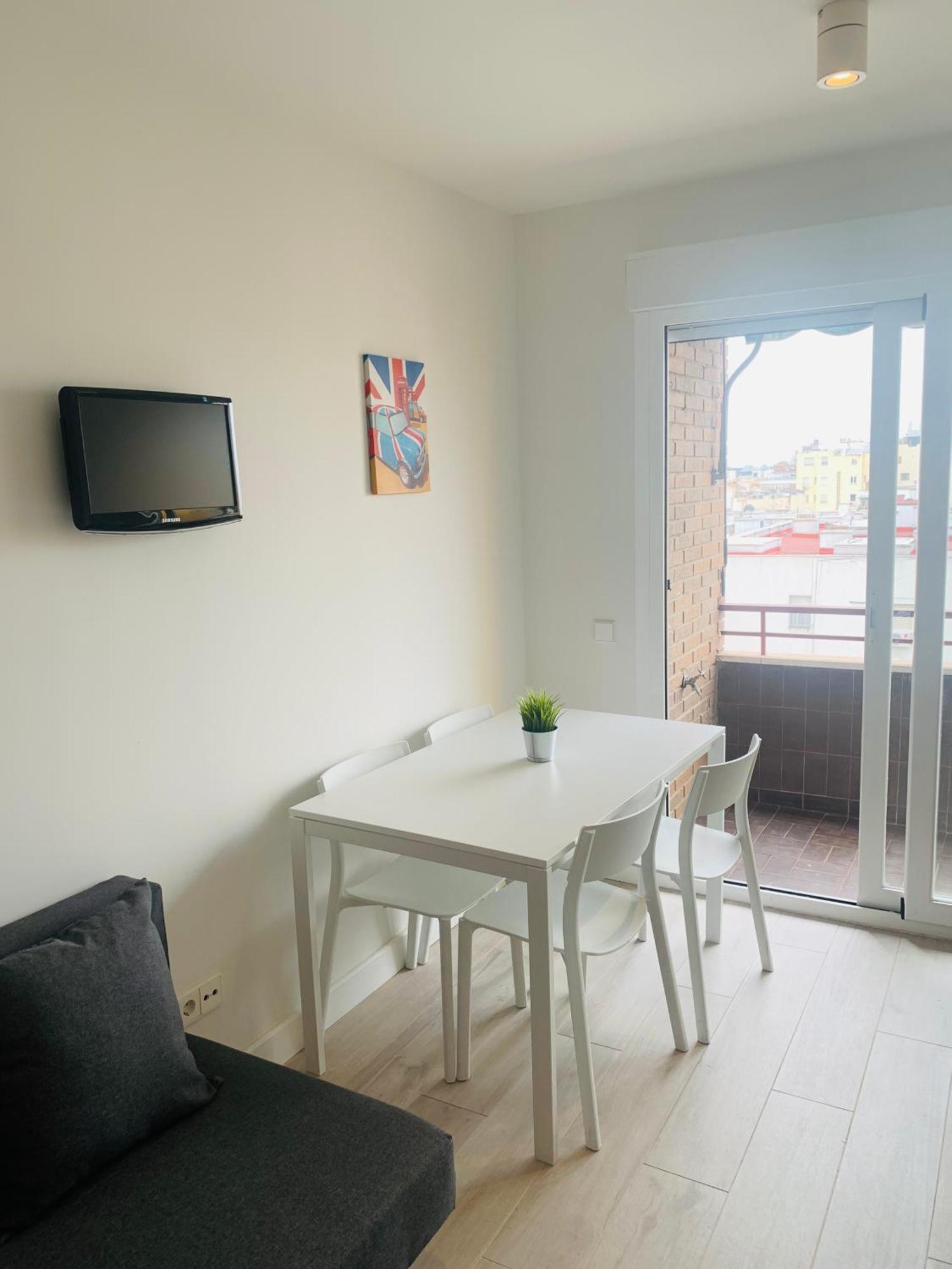 شقة Pisos Con Piscina Barrio Exclusivo-Wizinkcenter Alquiler Temporada مدريد المظهر الخارجي الصورة
