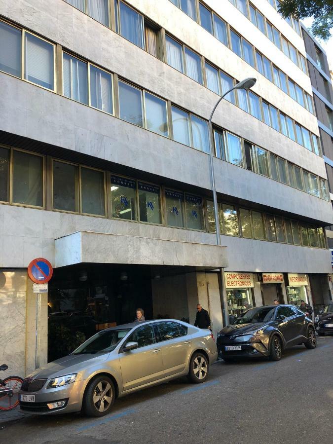 شقة Pisos Con Piscina Barrio Exclusivo-Wizinkcenter Alquiler Temporada مدريد المظهر الخارجي الصورة