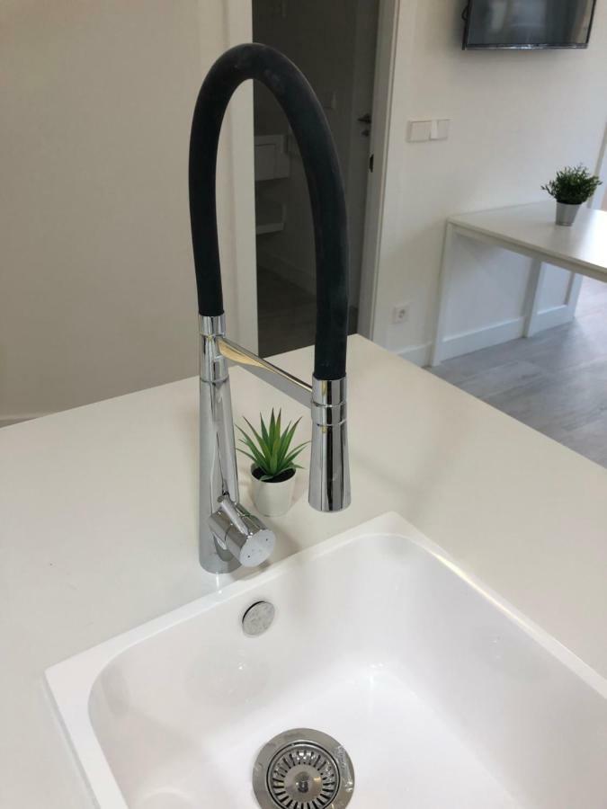 شقة Pisos Con Piscina Barrio Exclusivo-Wizinkcenter Alquiler Temporada مدريد المظهر الخارجي الصورة