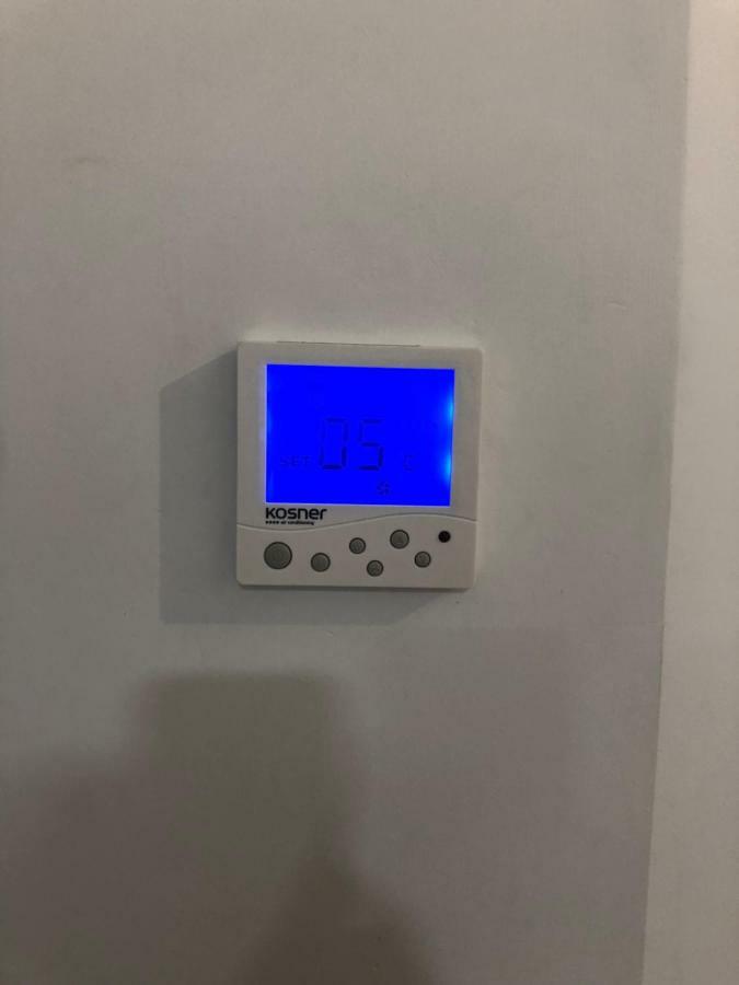 شقة Pisos Con Piscina Barrio Exclusivo-Wizinkcenter Alquiler Temporada مدريد المظهر الخارجي الصورة